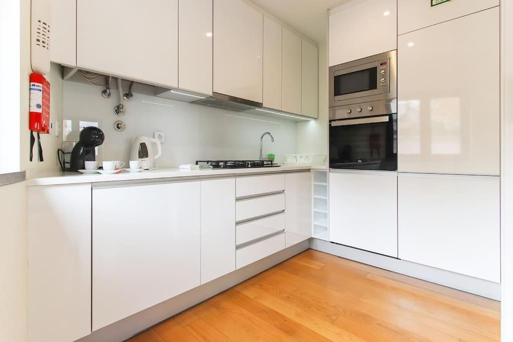 Nova Graca 1 Apartment Lisbon Bagian luar foto